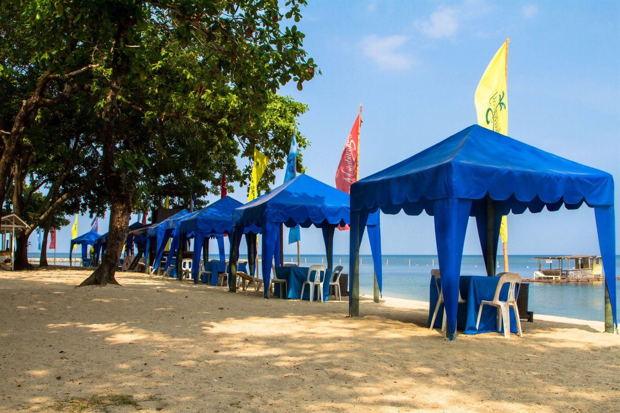 Matabungkay Beach Hotel 리안 외부 사진
