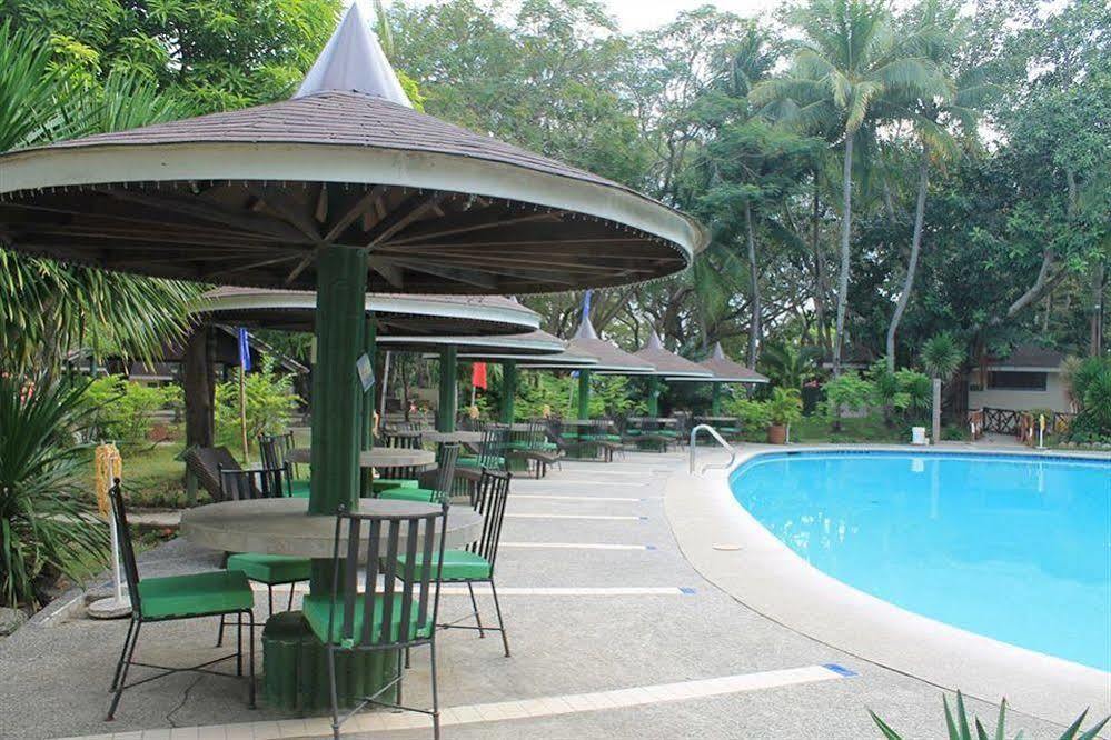 Matabungkay Beach Hotel 리안 외부 사진