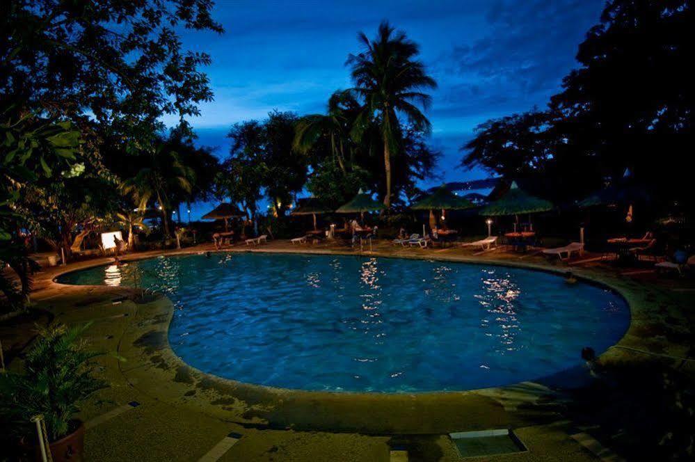 Matabungkay Beach Hotel 리안 외부 사진